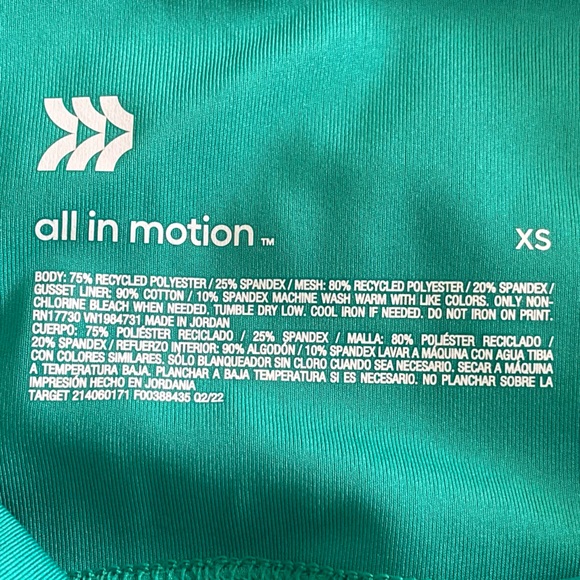 All in Motion Ultra High Rise Capri. Green. Size XS. NWT - Picture 4 of 5